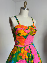 Load image into Gallery viewer, vintage 1960s pink floral Hawaiian sun dress {s-m}