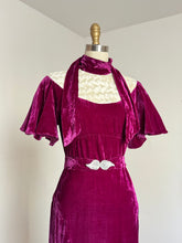 Load image into Gallery viewer, vintage 1930s purple pink velvet evening gown {s}