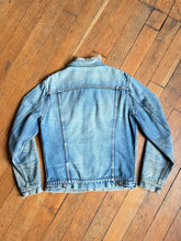 Load image into Gallery viewer, vintage 1970s GWG denim jacket