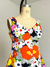 Load image into Gallery viewer, vintage 1960s floral short &amp; tunic set {m}