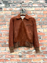 Load image into Gallery viewer, vintage 1940s suede jacket