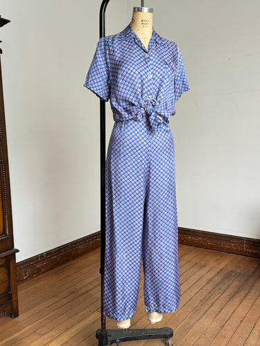 vintage 1940s 2 pc pyjama set {xs}