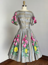 Load image into Gallery viewer, vintage 1960s John Wolf textiles floral cotton dress {s}