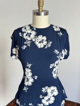 Load image into Gallery viewer, vintage 1940s novelty butterflies &amp; flowers rayon dress {s}