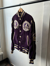 Load image into Gallery viewer, vintage 1950s Globetrotters basketball jacket