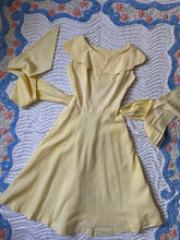 Load image into Gallery viewer, vintage 1940s yellow maxi dress {s}