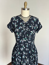 Load image into Gallery viewer, vintage 1940s floral rayon dress {s/m}