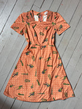 Load image into Gallery viewer, vintage 1970s hikers hiking print dress {xs}