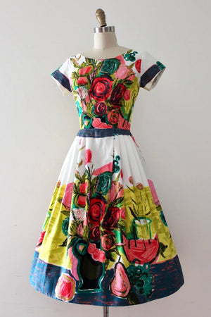 vintage 1950s novelty print still life floral dress
