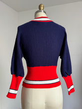 Load image into Gallery viewer, vintage 1950s dolman sleeve sweater {xs-m}