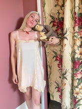 Load image into Gallery viewer, vintage 1920s slip lingerie {s/m}