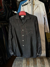 Load image into Gallery viewer, vintage 1950s BLACK &amp; red striped long sleeve shirt - loop collar