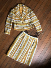 Load image into Gallery viewer, vintage 1960s tweed skirt suit {m}