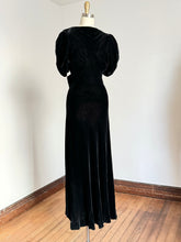 Load image into Gallery viewer, vintage 1930s black velvet gown {xs/s}