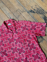 Load image into Gallery viewer, vintage 1950s bandana print shirt - loop collar