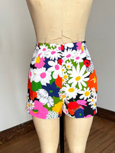 Load image into Gallery viewer, vintage 1960s floral short &amp; tunic set {m}