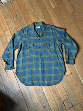 Load image into Gallery viewer, vintage 1950s wool plaid long sleeve button up shirt