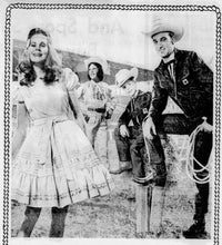 Load image into Gallery viewer, vintage 1970s GWG denim jacket