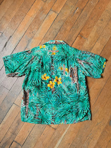 vintage 1960s rayon Hawaiian shirt - loop collar