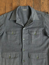 Load image into Gallery viewer, vintage 1940s White Stag cruiser wool 4 pocket jacket