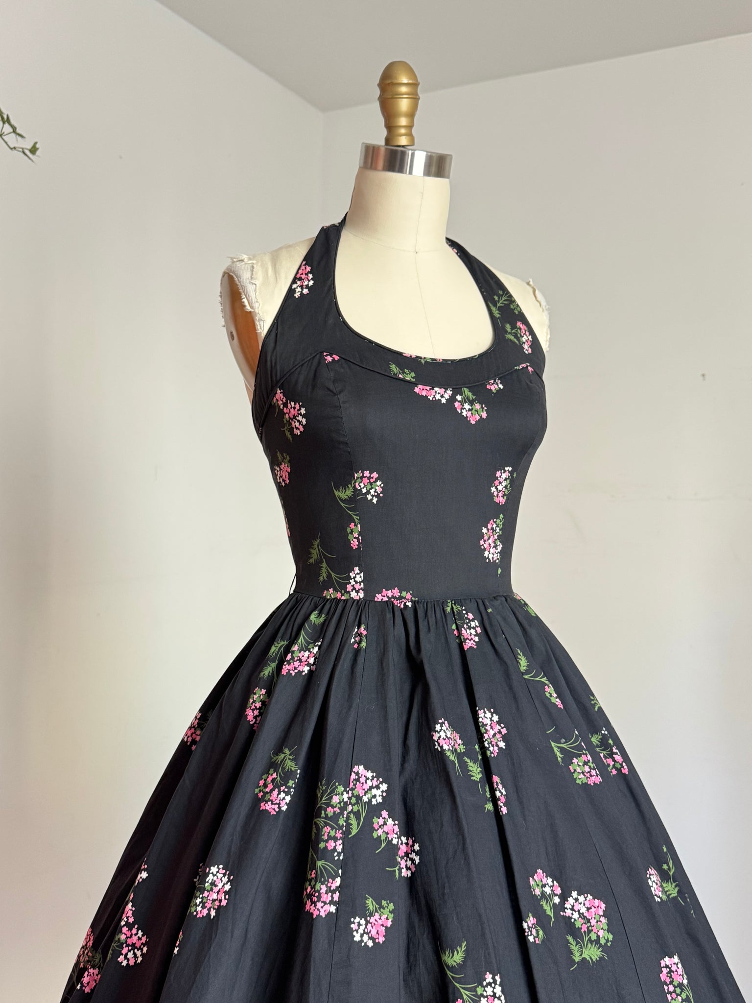 vintage 1950s Jerry Gilden floral sun dress {xs} Trunk of Dresses vintage 1950s Jerry Gilden floral sun dress {xs} Trunk of Dresses