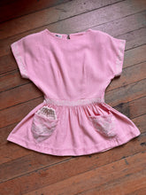 Load image into Gallery viewer, vintage 1940s pink linen blouse {xs}