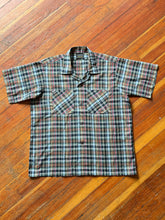 Load image into Gallery viewer, vintage 1960s plaid short sleeve button up shirt - loop collar