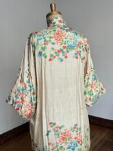 Load image into Gallery viewer, vintage 1920s silk pongee robe