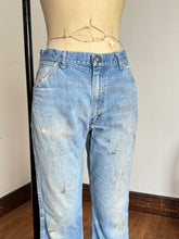 Load image into Gallery viewer, vintage 1970s Wranglers denim jeans