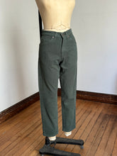 Load image into Gallery viewer, vintage 1990s green LEVIS 550s 28&quot;W