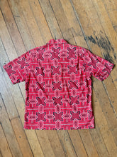 Load image into Gallery viewer, vintage 1950s bandana print shirt - loop collar