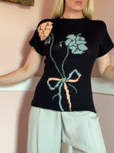 Load image into Gallery viewer, vintage 1940s floral knit top {xs-L}