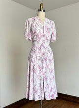 Load image into Gallery viewer, vintage 1940s novelty pink rayon dress {xs/s}