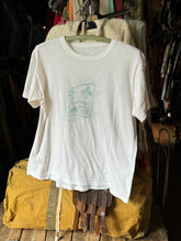 Load image into Gallery viewer, vintage 1967 boy scouts Jamboree t-shirt with a SKUNK