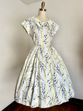 Load image into Gallery viewer, vintage 1950s botanical dress {xs}