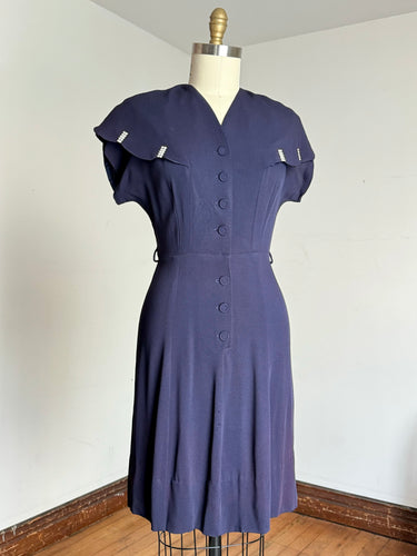 vintage 1950s scalloped collar rayon dress {s/m}