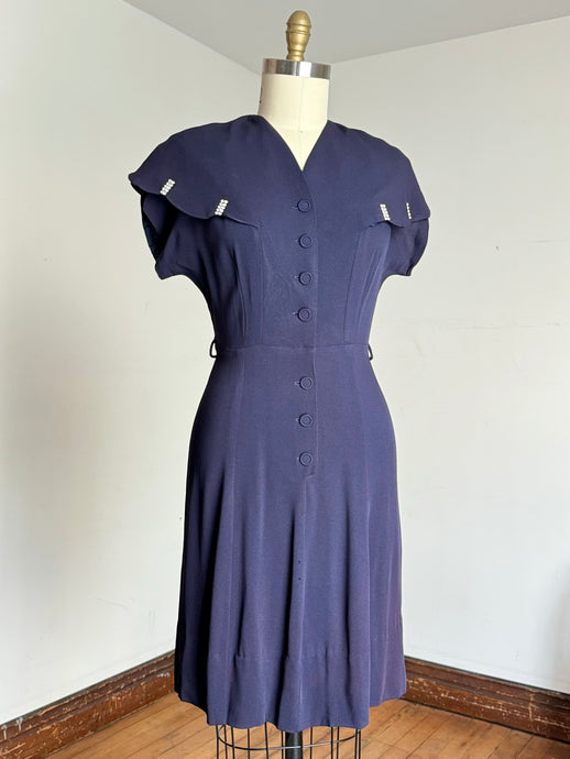 vintage 1950s scalloped collar rayon dress {s/m}