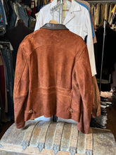 Load image into Gallery viewer, vintage 1940s suede horsehide belted back side synch jacket