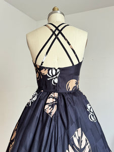 vintage 1970s Malia leaf sun dress {m}