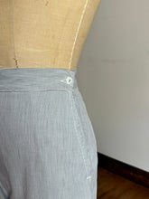 Load image into Gallery viewer, vintage 1950s clam digger pants {xs}