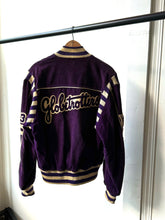 Load image into Gallery viewer, vintage 1950s Globetrotters basketball jacket