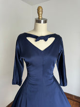 Load image into Gallery viewer, vintage 1950s navy evening dress {s}