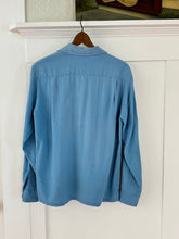 Load image into Gallery viewer, vintage 1950s blue rayon long sleeve shirt - loop collar
