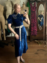 Load image into Gallery viewer, vintage 1930s blue velvet dress {xs}