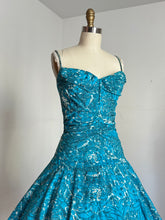 Load image into Gallery viewer, vintage 1950s novelty women print sun dress {s}