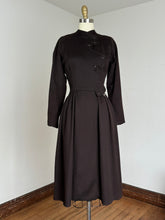 Load image into Gallery viewer, vintage 1940s brown wool princess coat {s}