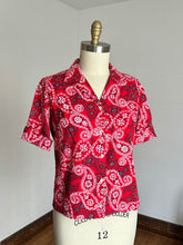 Load image into Gallery viewer, vintage 1950s bandana print blouse {L}