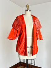 Load image into Gallery viewer, vintage 1930s velvet jacket {xs/s} 30s velvet opera coat