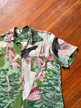 Load image into Gallery viewer, vintage 1940s 50s novelty bird of paradise rayon shirt
