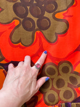 Load image into Gallery viewer, vintage 1960s floral Hawaiian dress {xs}